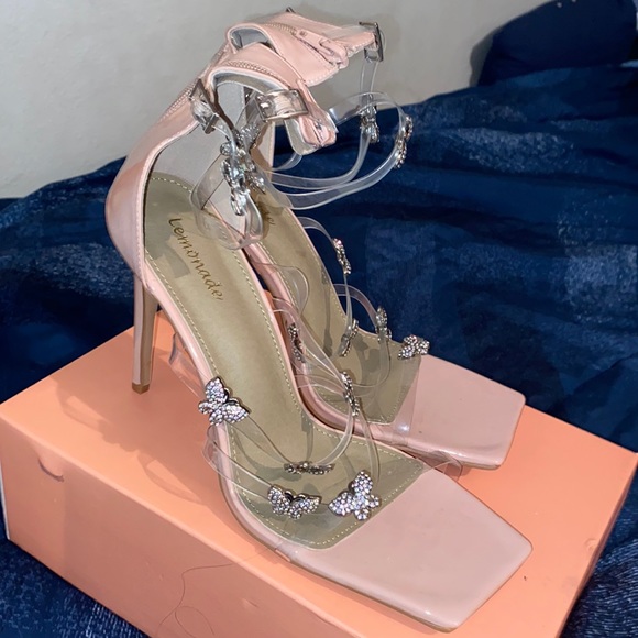 Butterfly Heels - Picture 2 of 3